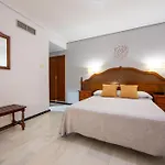 Hotel Omeyas Cordoba