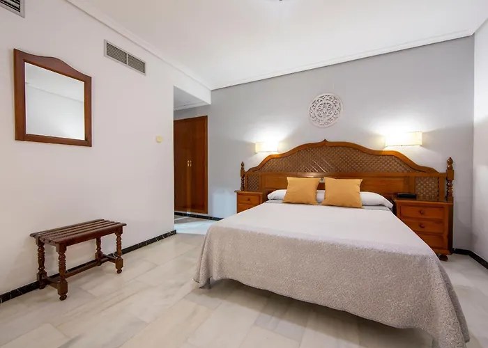 Hotel Omeyas Cordova