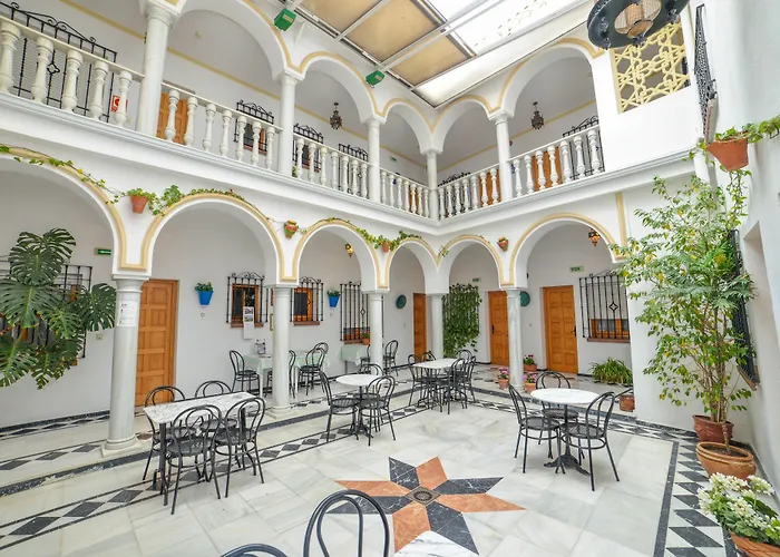 Omeyas Отель 2*