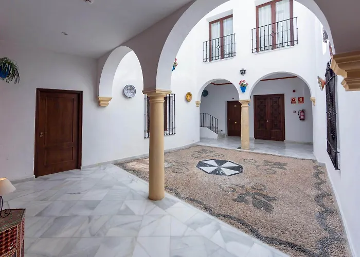 Omeyas Отель 2*