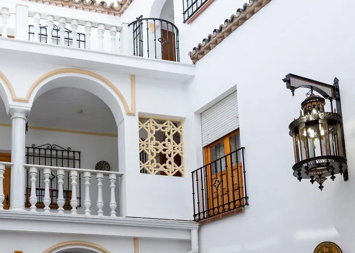 Omeyas Отель 2*