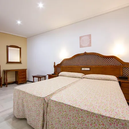 Omeyas Otel Cordoba