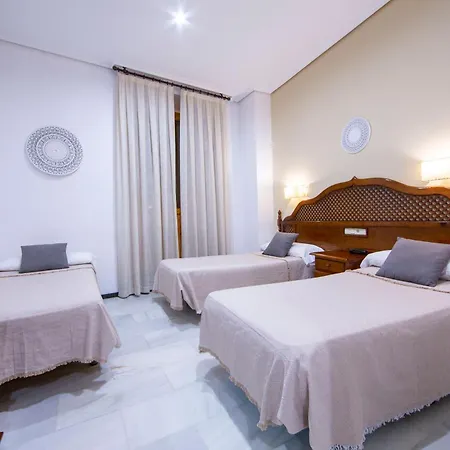 Hotel Omeyas 2*